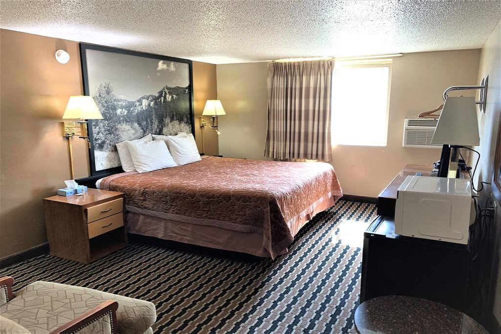 Yankton Inn - Single Bed Room-1